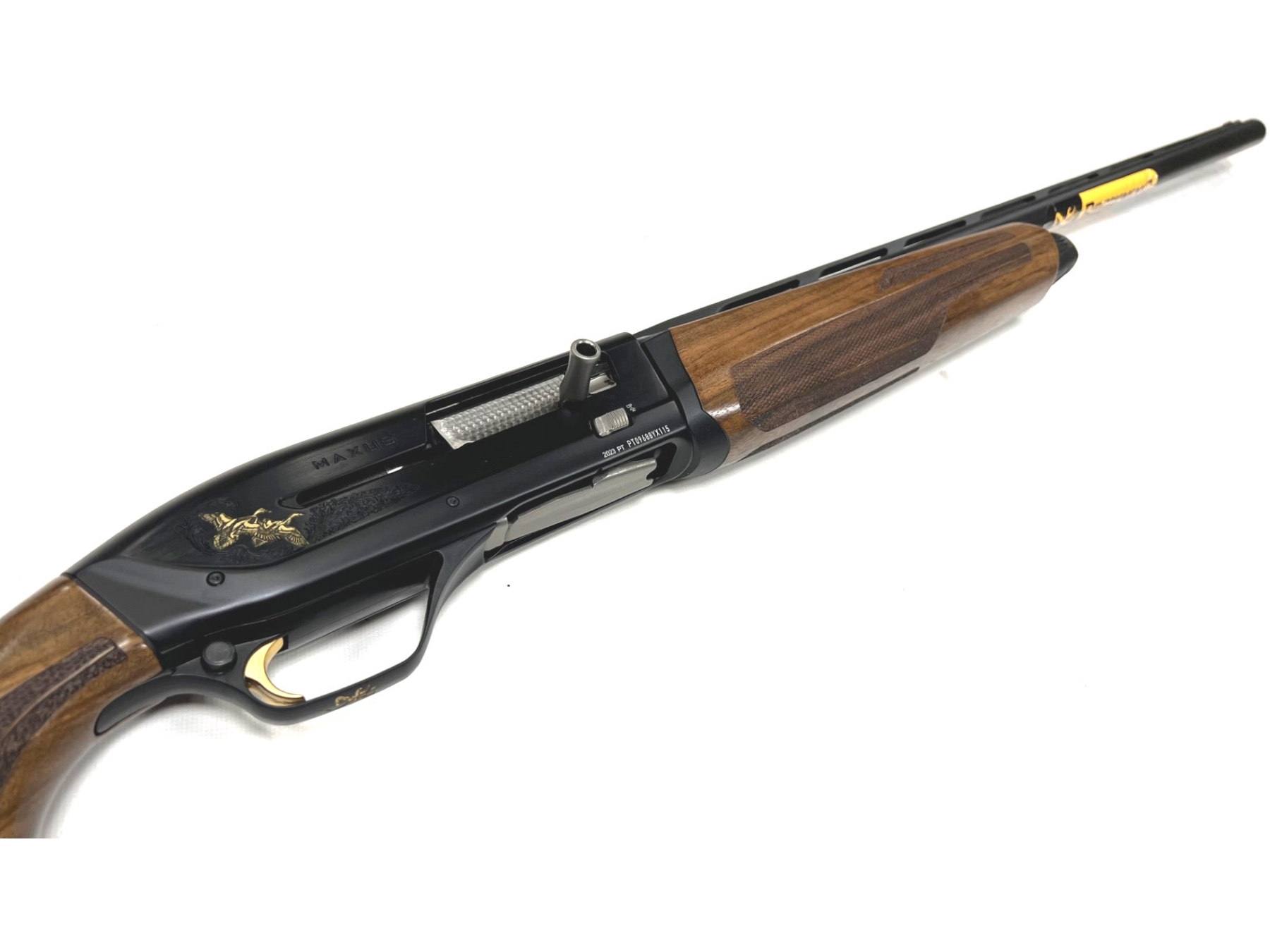 Browning Maxus 2 Black Gold Wood 28" Semi Auto - 250213/005 Image 3