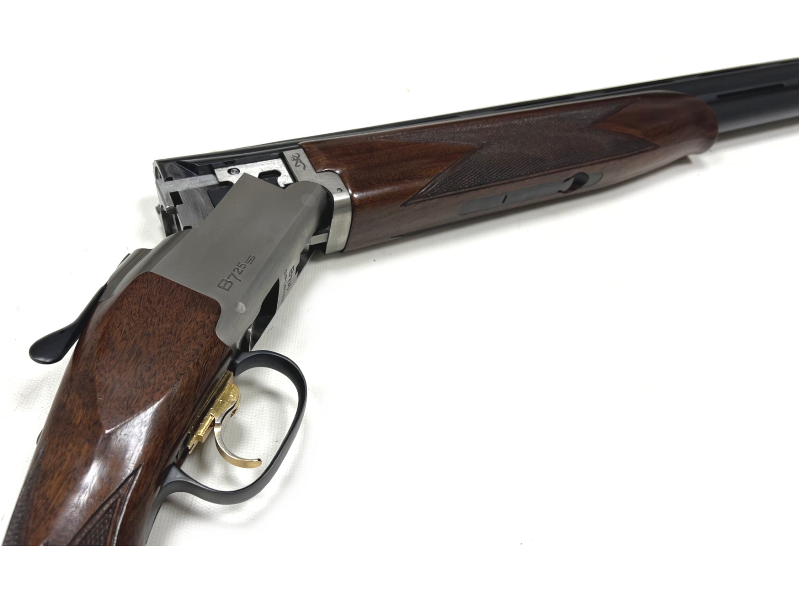 browning b725 sporting used shotgun